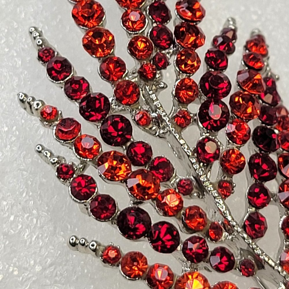 Red Rhinestone Leaf Brooch - Picture 6 of 13